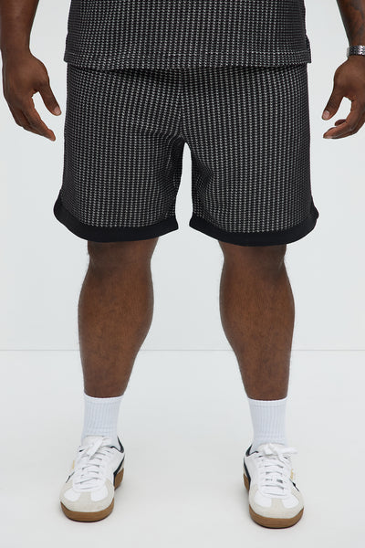Devin Crochet Contrast Trim Shorts - Black/combo