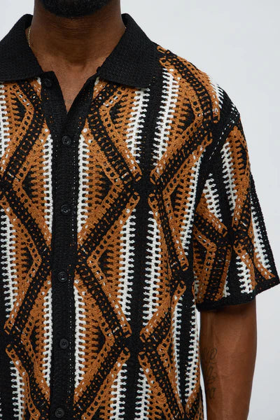 Cropped Relaxed Triangles Knit Closed Collar Shirt - Black/combo