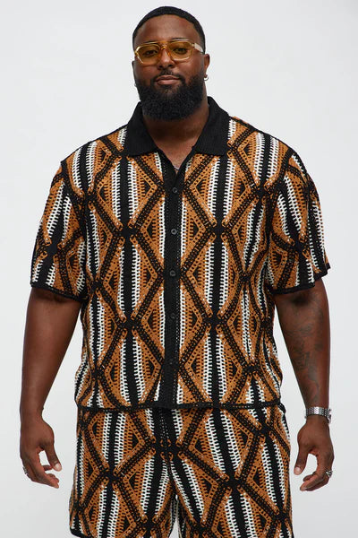 Cropped Relaxed Triangles Knit Closed Collar Shirt - Black/combo