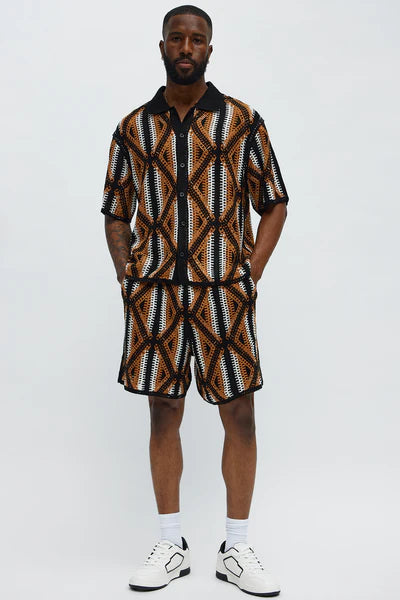 Cropped Relaxed Triangles Knit Closed Collar Shirt - Black/combo